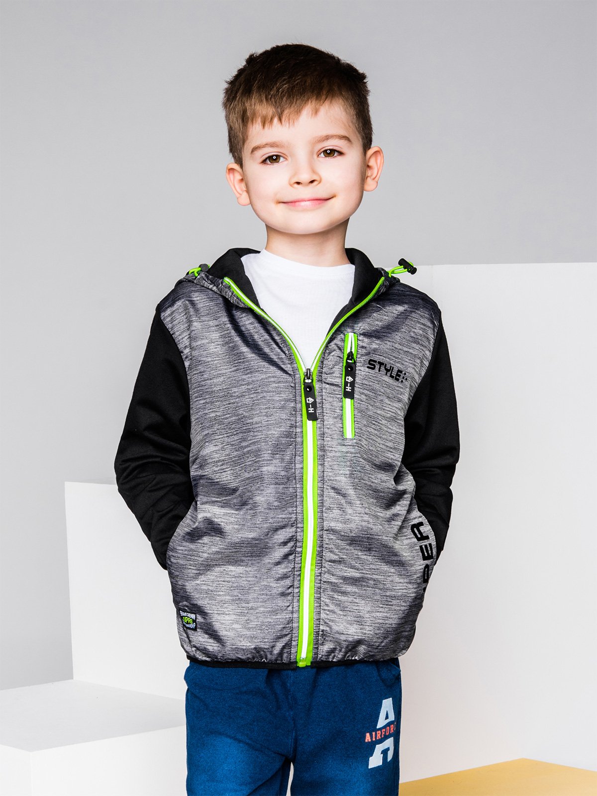 Boy's hoodie with zipper KB008 - dark grey | MODONE wholesale ...