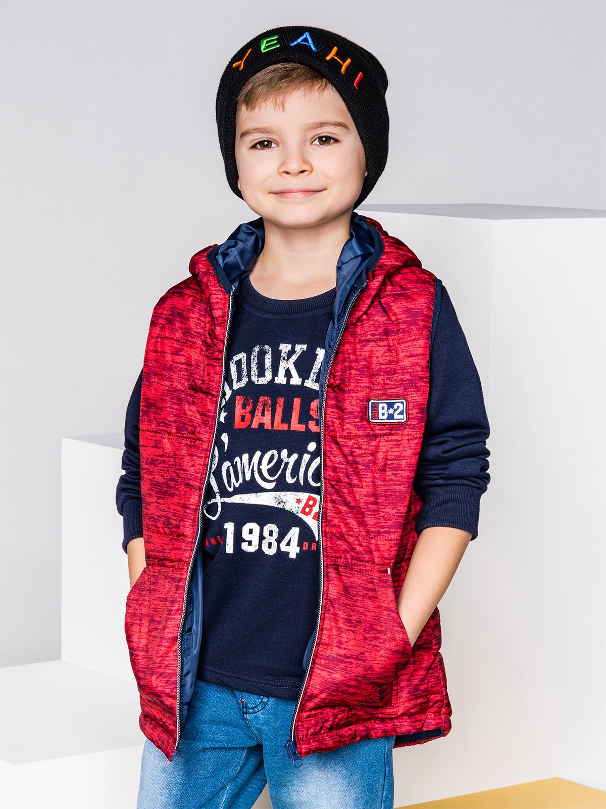 Boy's vest with hood KV001 - burgundy | MODONE wholesale - Clothing For Men