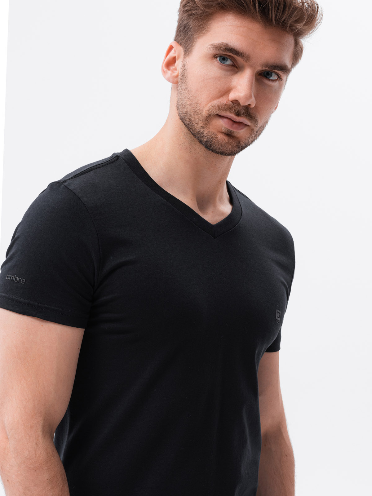 Men's VNECK Tshirt with elastane black V3 S1183 MODONE wholesale