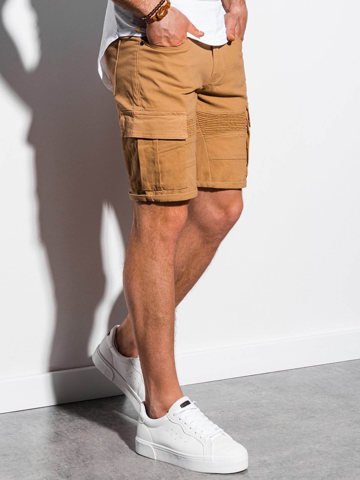 Men's cargo shorts W133 - beige | MODONE wholesale - Clothing For Men