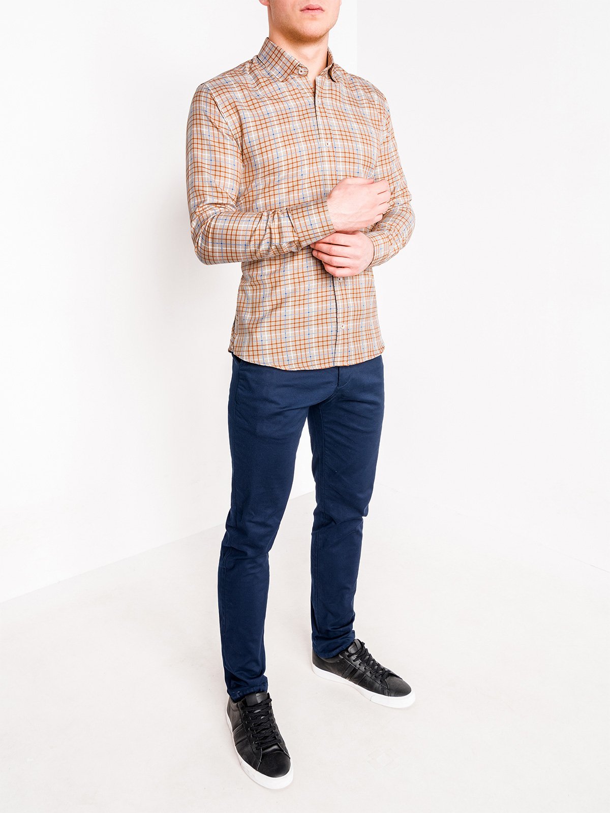 Men's check shirt with long sleeves K452 - beige | MODONE wholesale ...