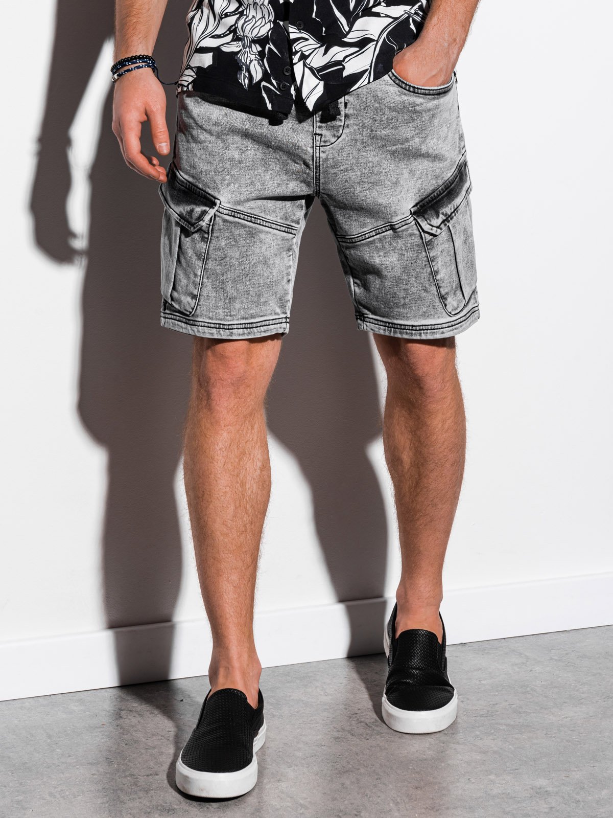 Men's denim shorts W220 - grey | MODONE wholesale - Clothing For Men