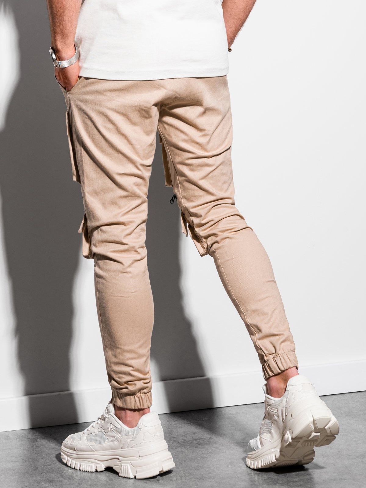 Joggers best sale hombre beige