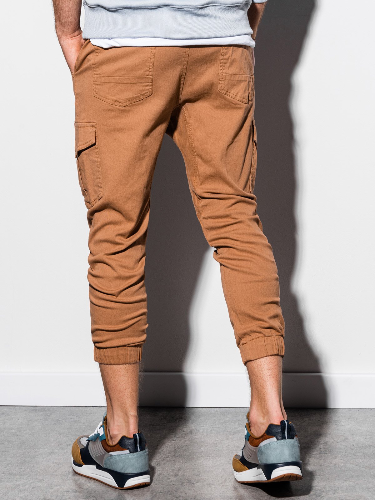 Men's pants joggers P761 - beige | MODONE wholesale - Clothing For Men