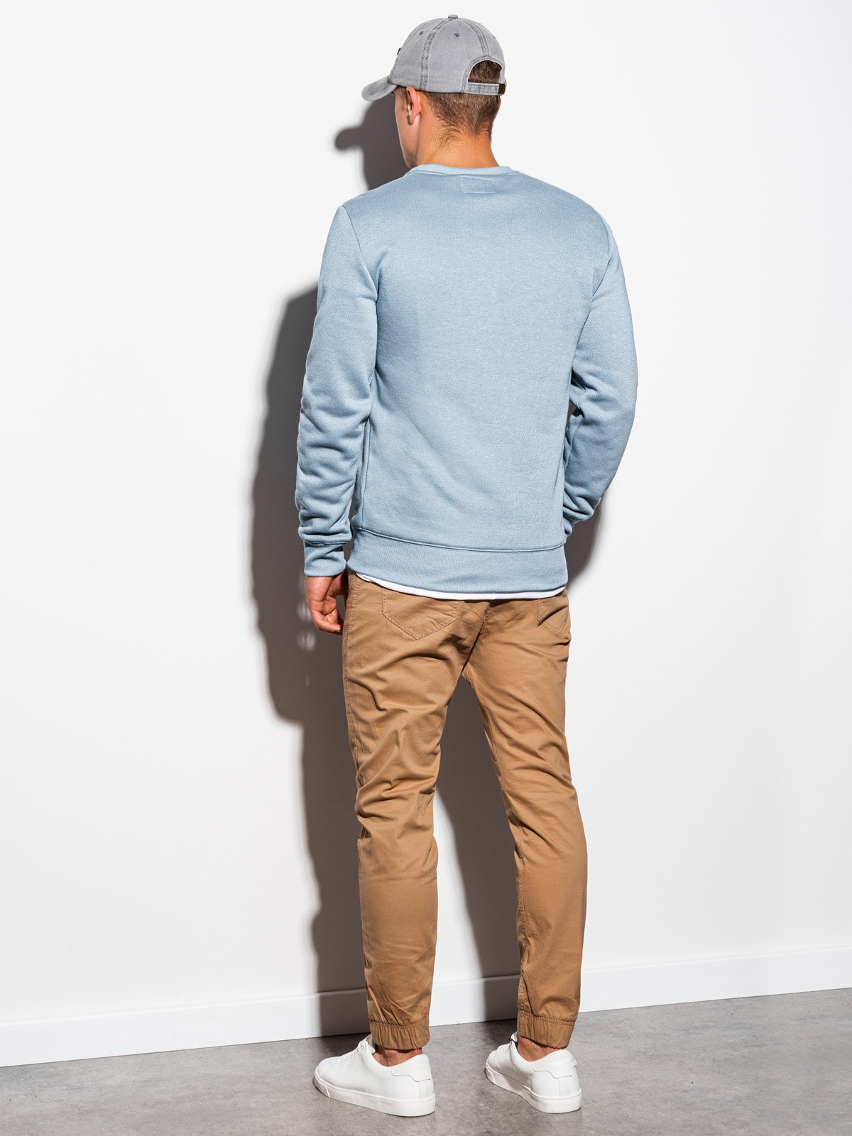 Men's plain sweatshirt - light blue B978 | MODONE wholesale - Clothing For  Men