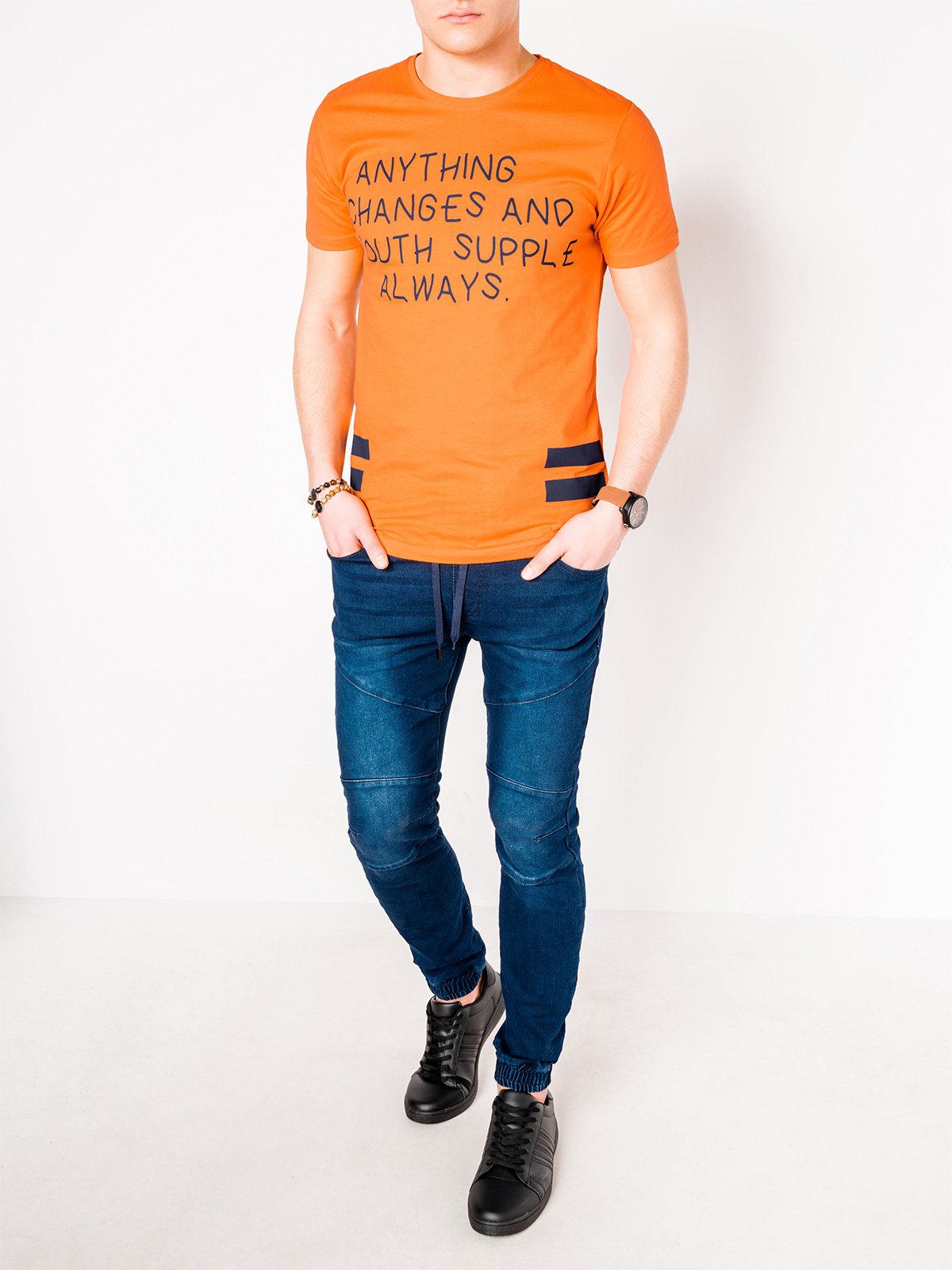 orange t shirt mens outfit