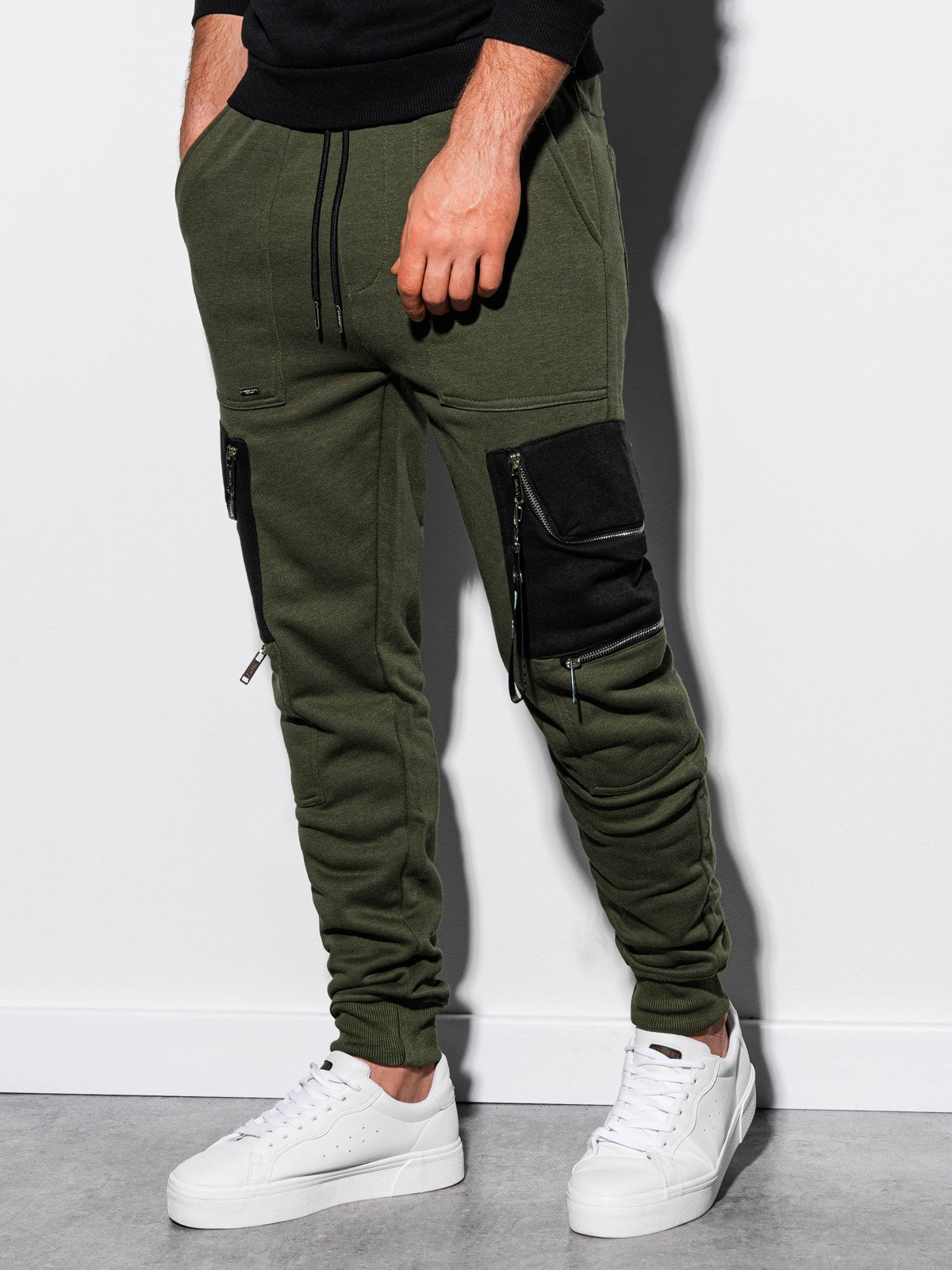 olive sweatpants mens