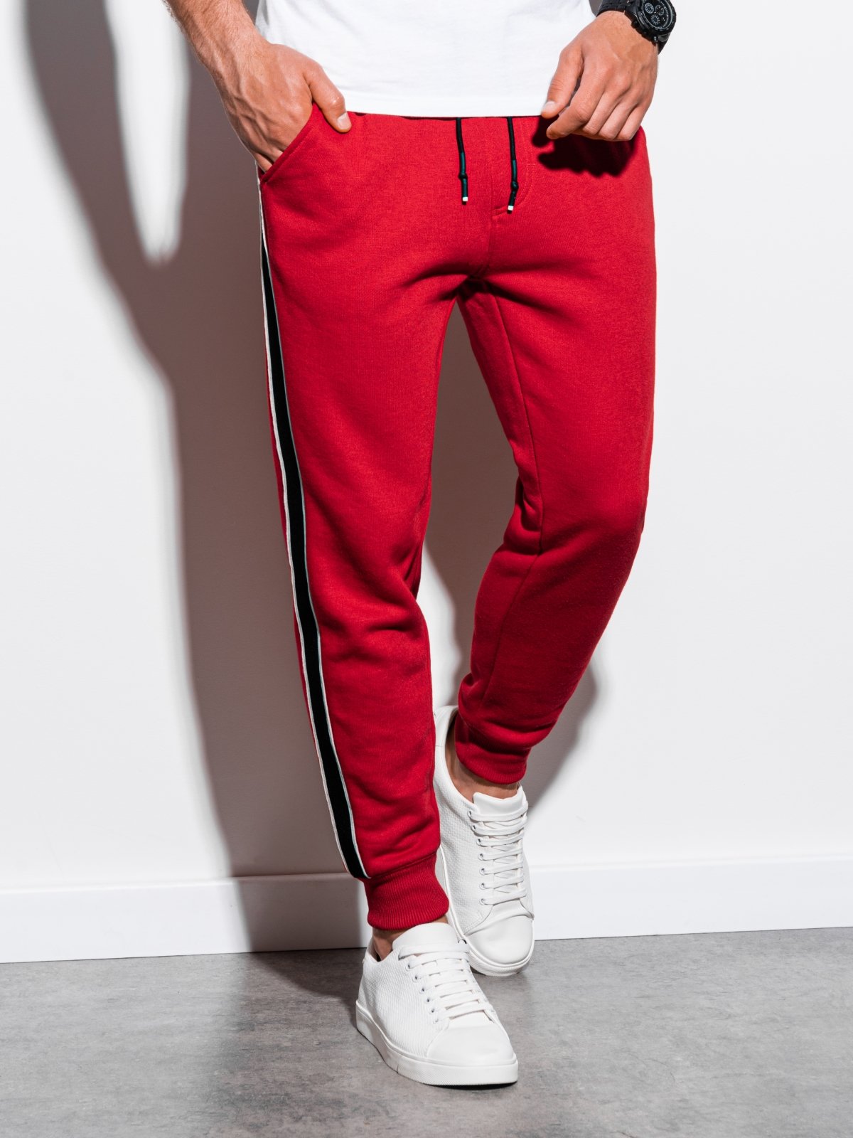 Men's sweatpants P898 - red | MODONE wholesale - Clothing For Men