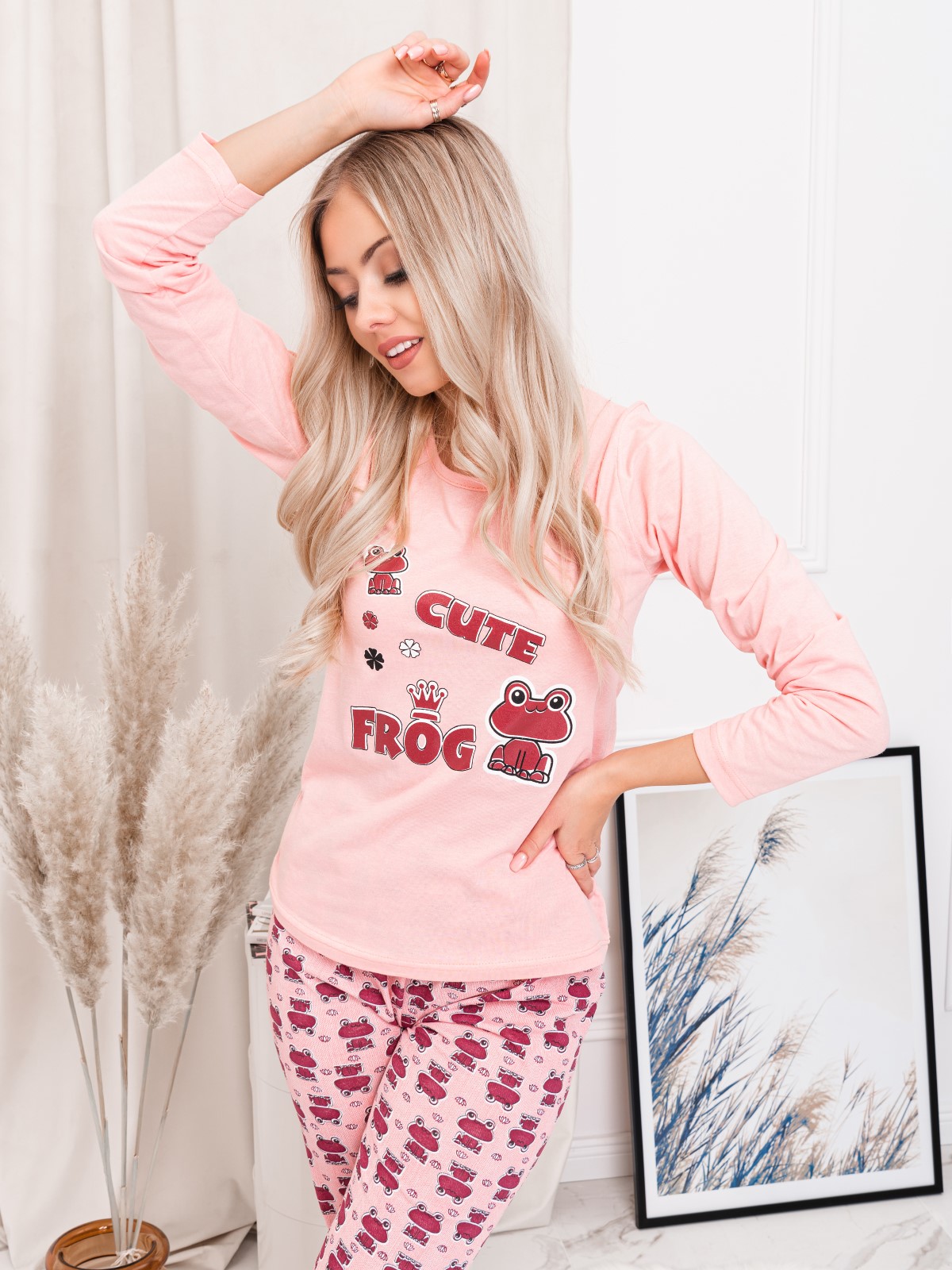 Women's pyjamas ULR088 - peach | MODONE wholesale - Clothing For Men
