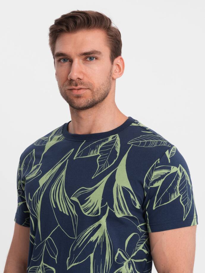 Men's full-print t-shirt in contrasting leaves - navy blue V5 OM-TSFP-0180