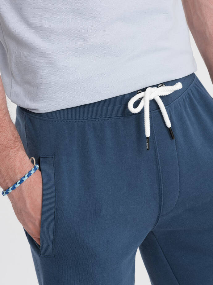 Men's knit shorts with drawstring and pockets - dark blue V4 OM-SRBS-0139
