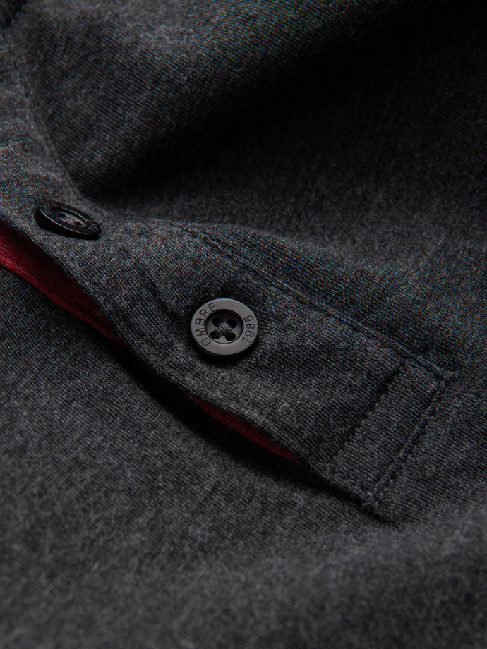 Męski t-shirt z rozpinanym okrągłym dekoltem henley – czarny V4 OM-TSCT-0155