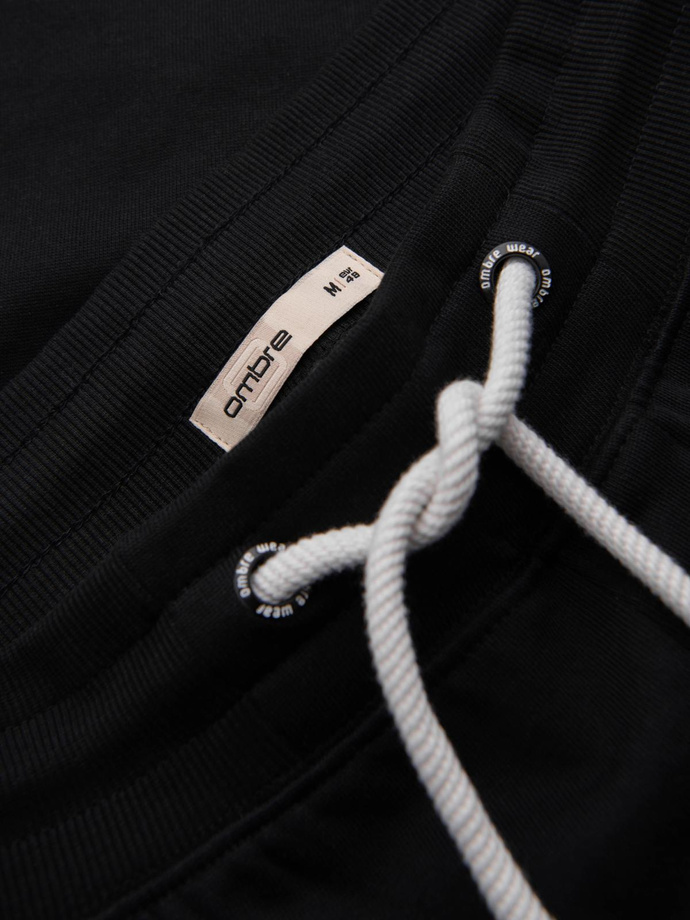 Dresowe spodnie męskie z nogawką bez ściągacza - czarne V5 OM-PABS-0206