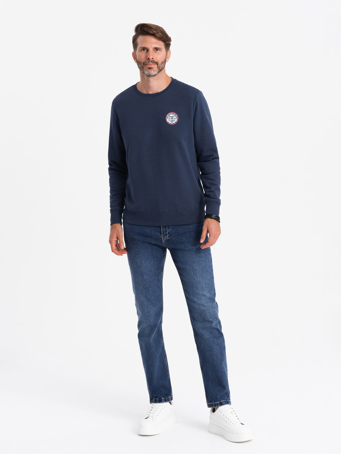 Men's non-stretch sweatshirt with college style patch - navy blue V2 OM-SSNZ-0134
