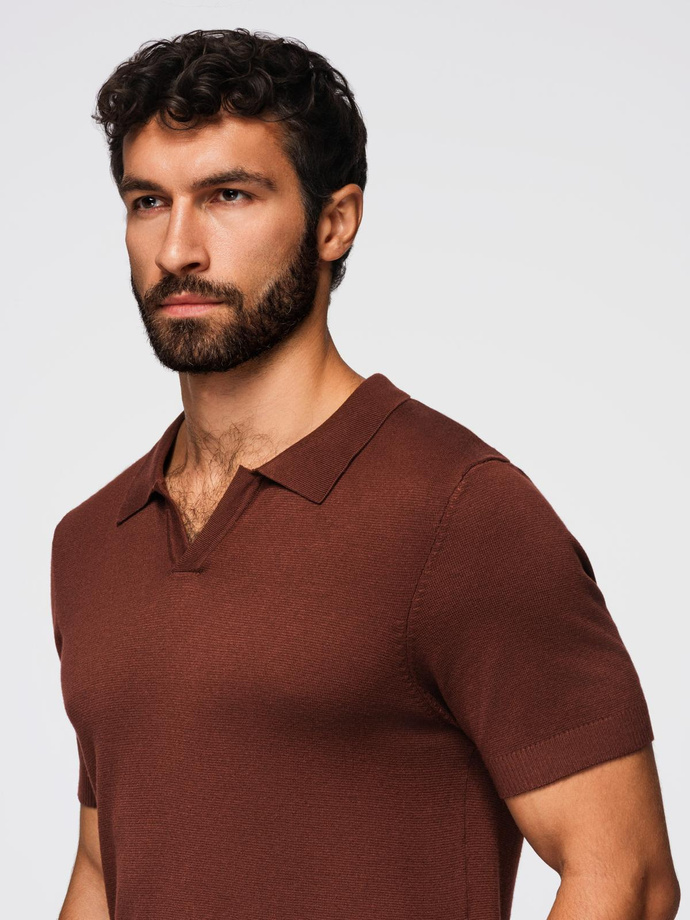 Men's buttonless polo shirt with classic weave - dark brown V4 OM-POSS-0159