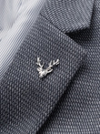 Metalowy ozdobny pin do ubrań jeleń – srebrny V1 OU-ACPN-0116