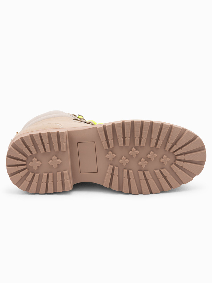 Zimowe buty męskie trekkingowe z kontrastowymi sznurówkami - piaskowe V1 OM-FOBO-0132