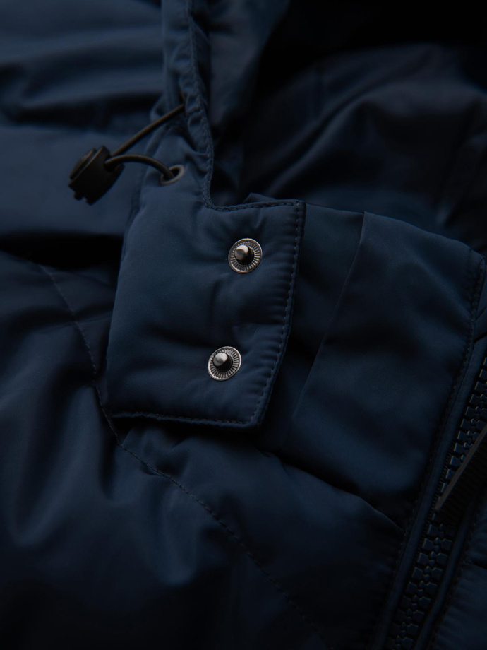 Męska kurtka z asymetrycznym pikowaniem i kapturem - granatowa V4 OM-JAHP-0304