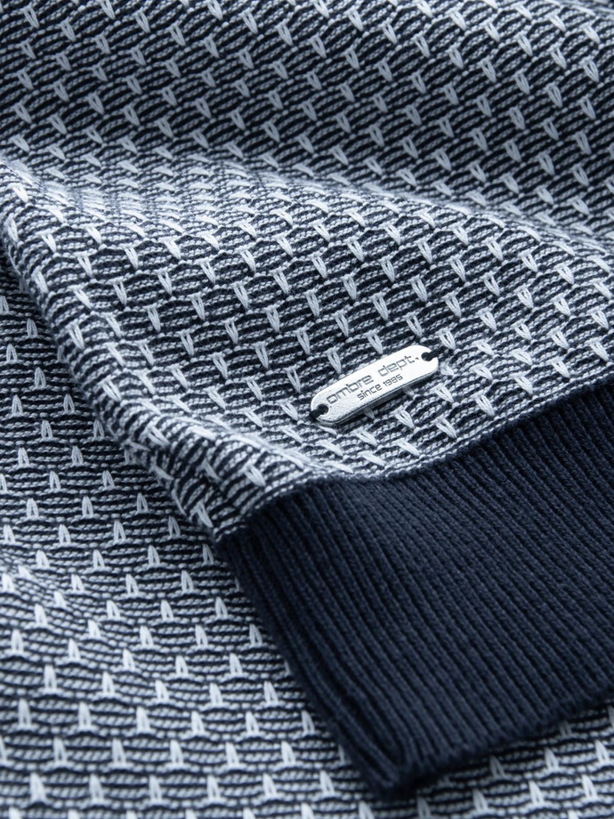 Dzianinowy sweter męski RELAXED FIT we wzory – granatowy V1 OM-SWSW-0111