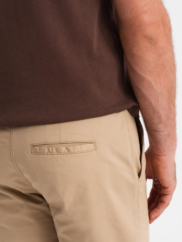 Klasyczne męskie szorty chino z podwiniętą nogawką - beżowe V11 OM-SRCS-0197