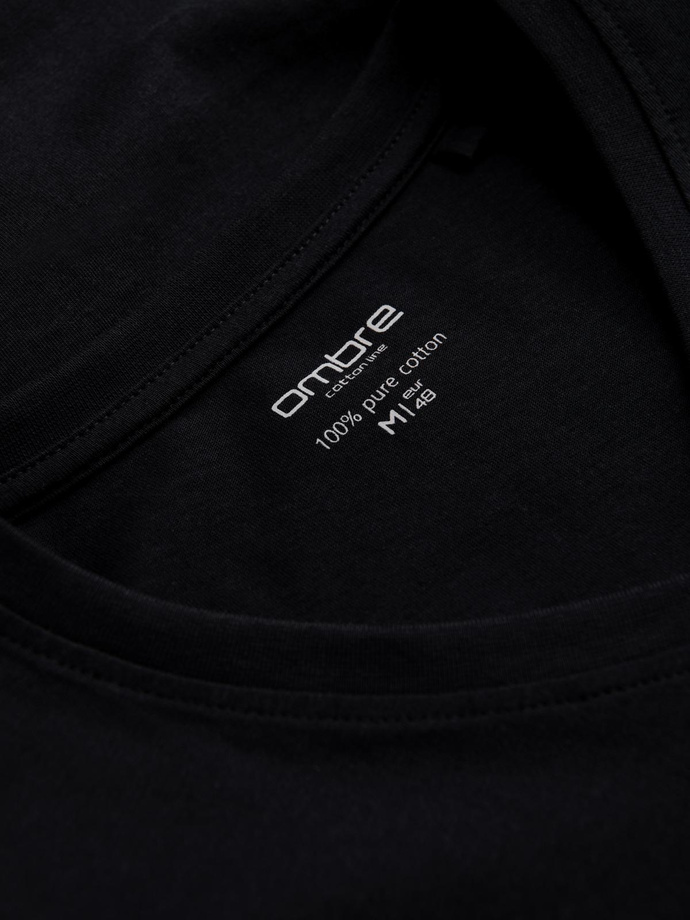 Men's unprinted longsleeve with a crew neckline - black V6 OM-LSBL-0108