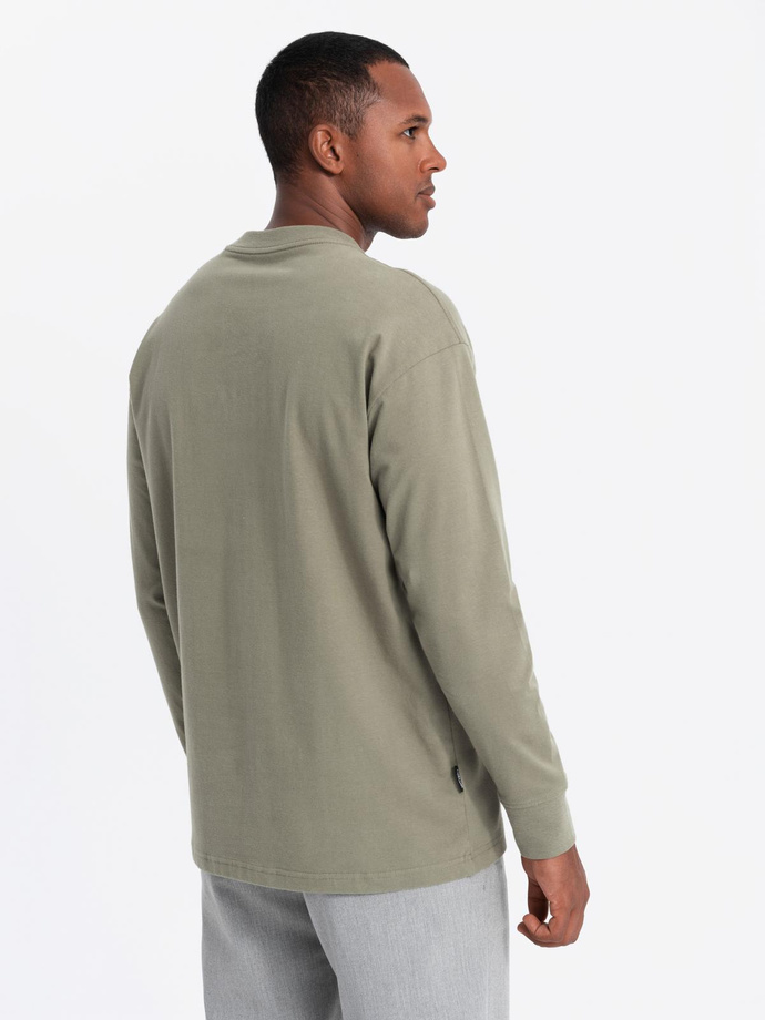 Bawełniany longsleeve męski LOOSE FIT z okrągłym dekoltem – khaki V4 OM-LSBC-0129