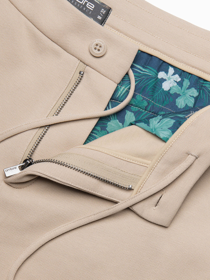 Męskie szorty ze strukturalnej dzianiny SLIM FIT - piaskowe V3 OM-SRCS-0126