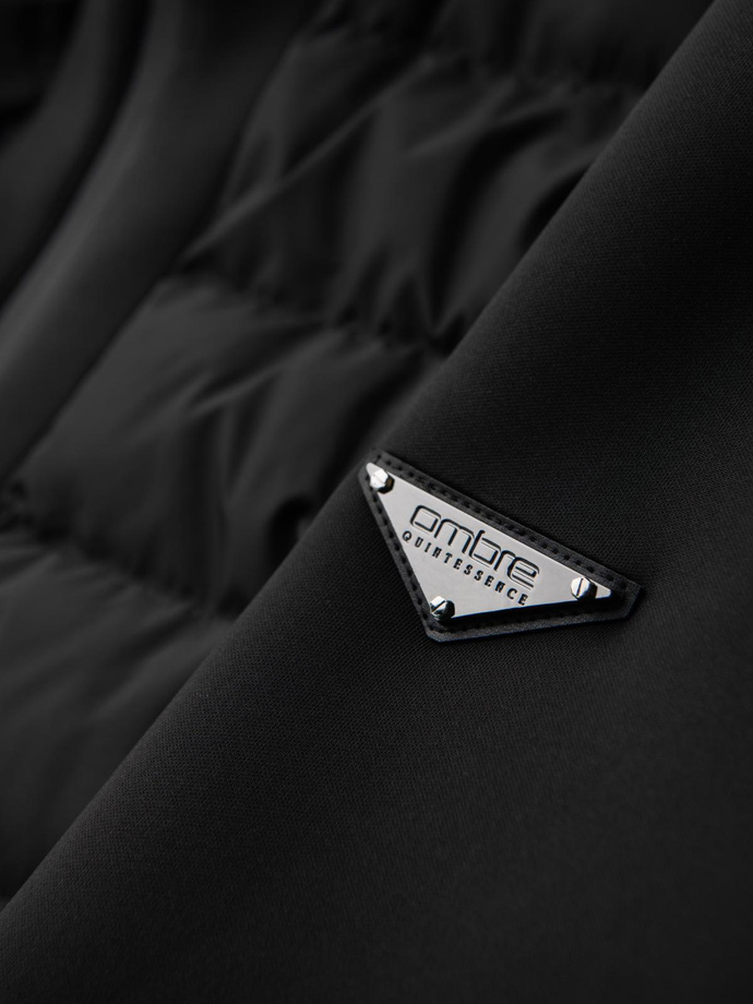 Pikowana kurtka bomberka z kapturem i dzianinowymi rękawami – czarna V1 OM-JALP-0298