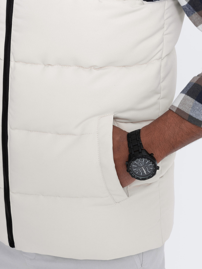 Męski pikowany bezrękawnik w kontrastowych kolorach - kremowy V1 OM-JAVJ-0161