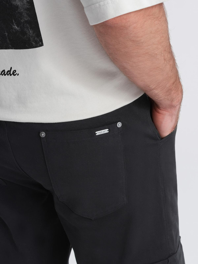 Spodnie męskie cargo STRAIGHT LEG z paskami na kieszeniach – czarne V4 OM-PACG-0197