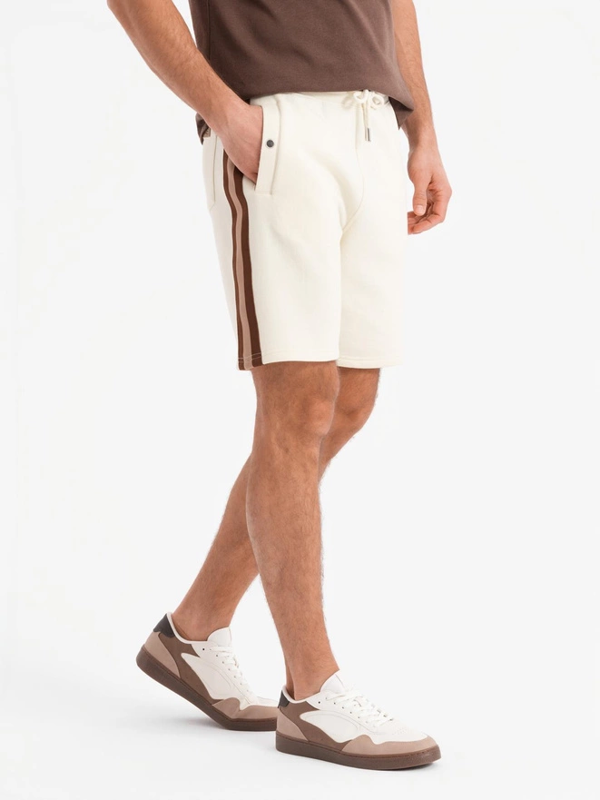 Men's sweat shorts with piping and drawstring waistband - cream V3 OM-SRSK-0156