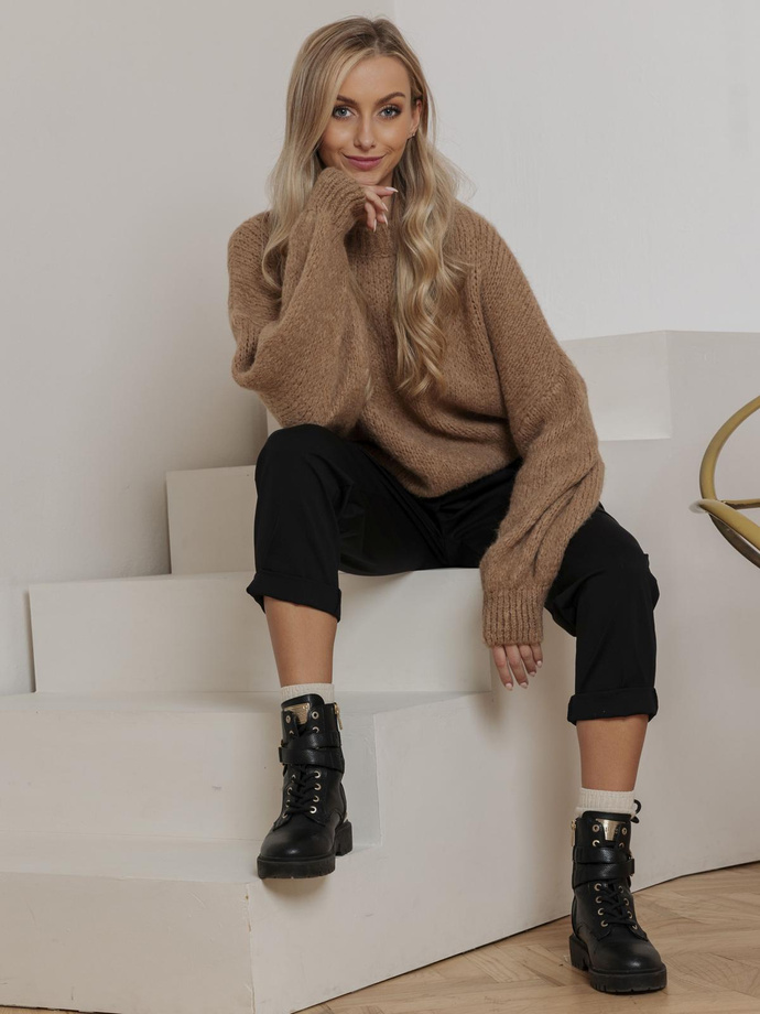 Sweter damski pudełkowy ELR025 - camel