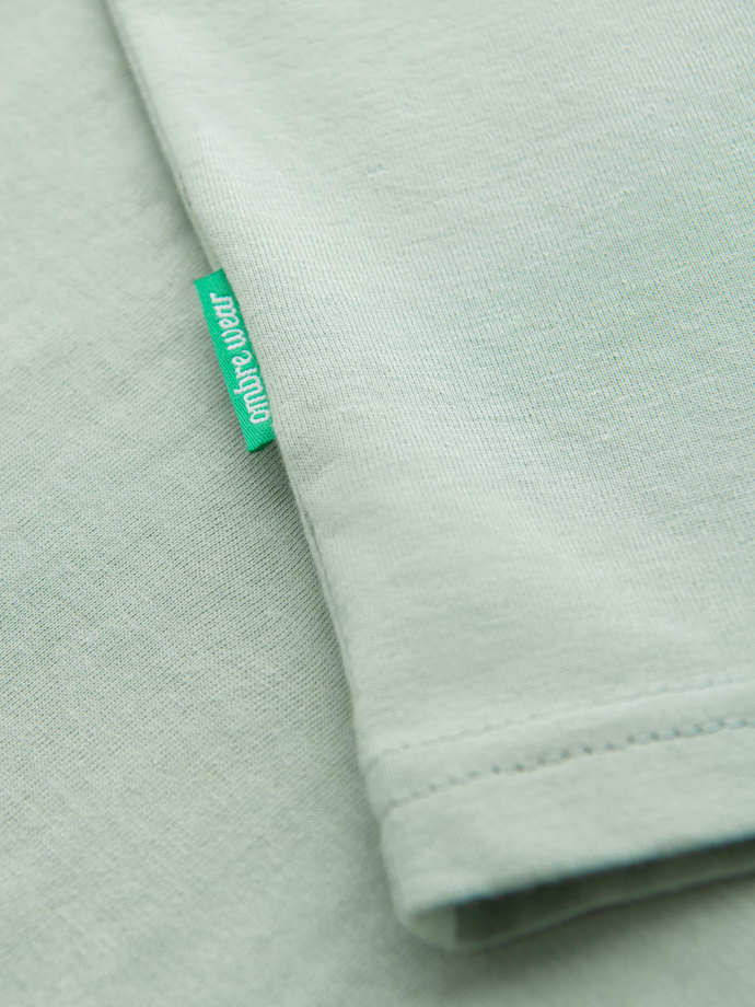 Bawełniany t-shirt męski z zieloną naszywką na piersi – miętowy V4 OM-TSCT-0151