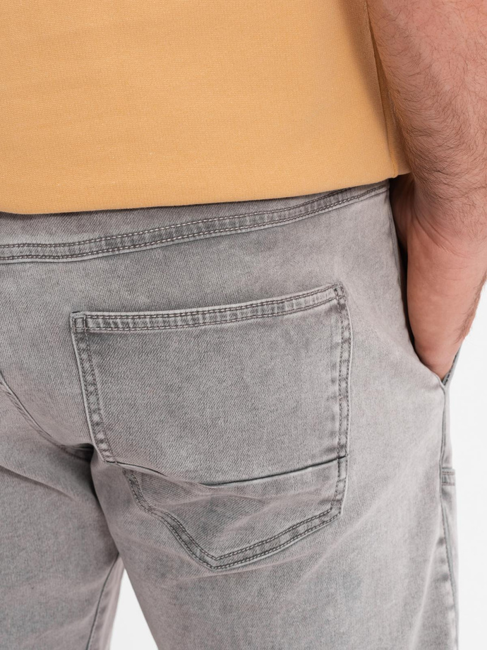 Jeansowe krótkie spodenki męskie z ozdobnymi przeszyciami - jasnoszare V1 OM-SRDS-0135