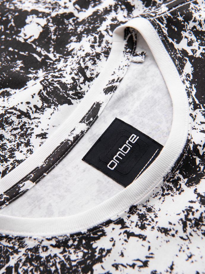 Męska wzorzysta bawełniana koszulka z krótkim rękawem – biało-czarna V2 OM-TSFP-0223