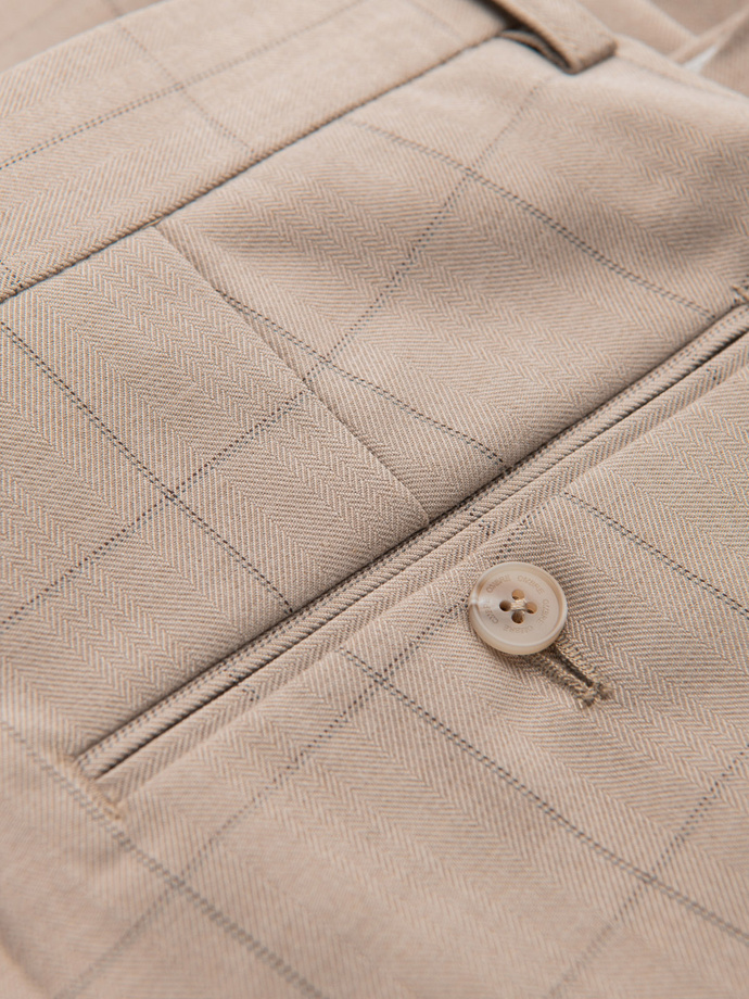 Męskie spodnie o klasycznym kroju w delikatną kratę - piaskowe V2 OM-PACP-0187