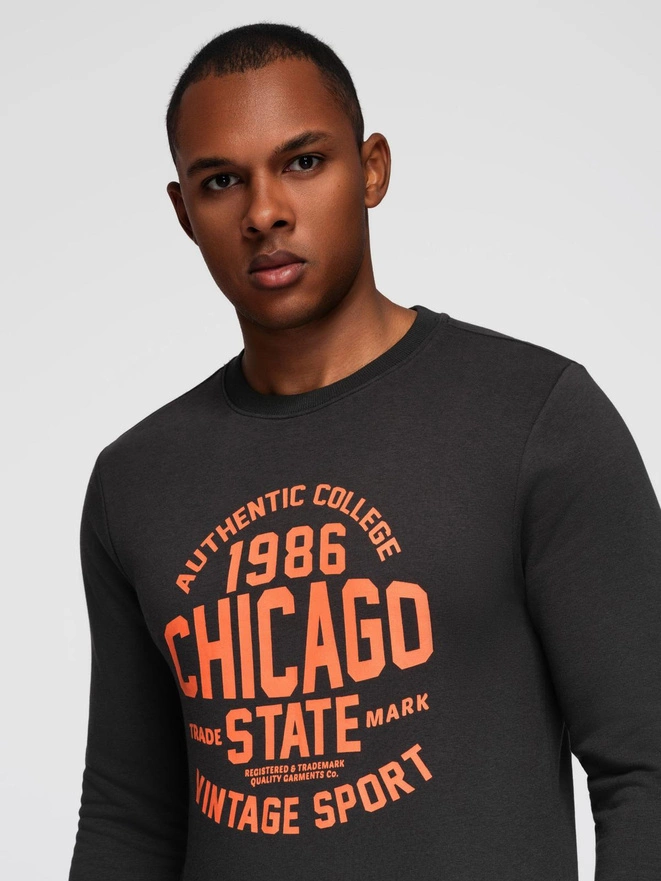 Men's collegiate print sweatshirt - dark brown V2 OM-SSPS-0154
