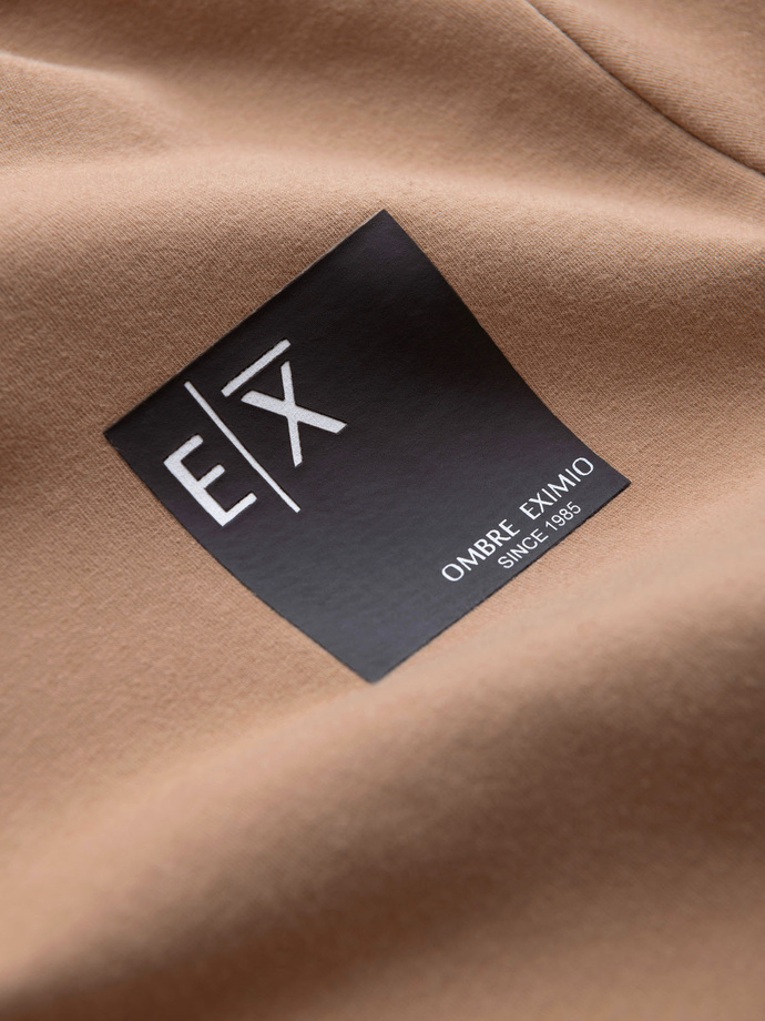 Męska bluza z kapturem kangurka z logotypem – brązowa V3 OM-SSNZ-0162