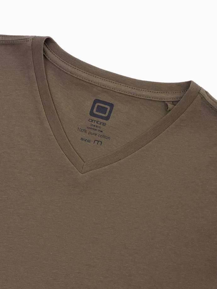 Klasyczna męska koszulka z dekoltem w serek BASIC - ciemnooliwkowy V6 S1369
