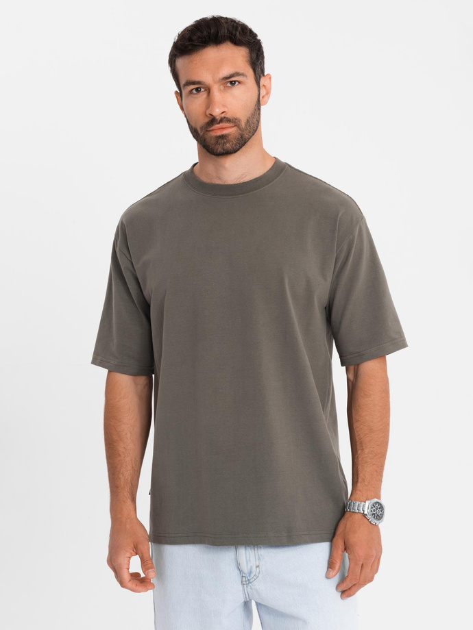 T-shirt bawełniany męski LOOSE FIT z okrągłym dekoltem – ciemnooliwkowy V7 OM-TSBC-0234