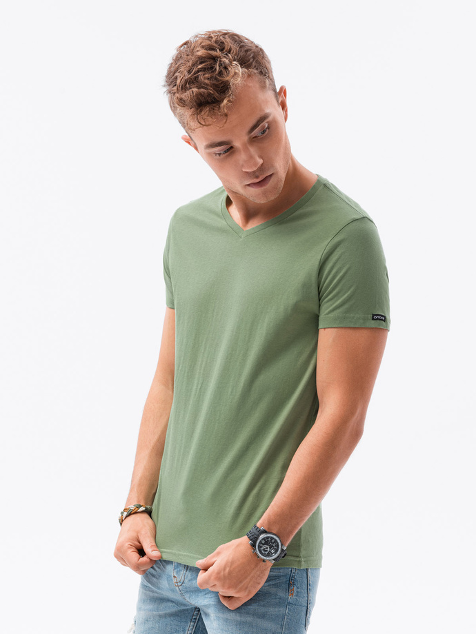 BASIC classic men's tee-shirt with a serape neckline - light green V11 S1369