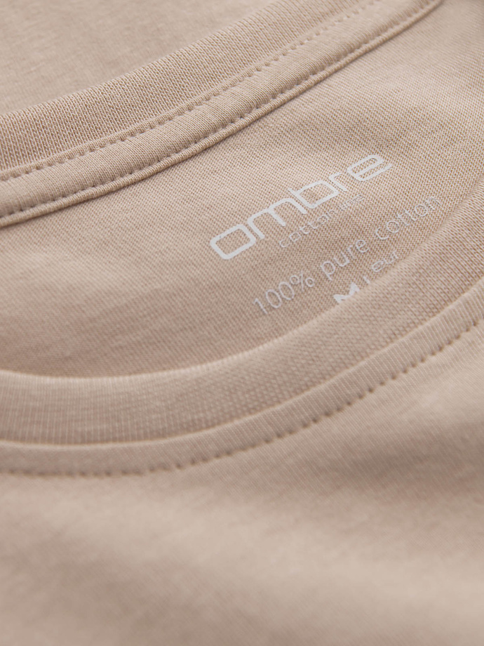 Męski longsleeve BASIC z okrągłym dekoltem - beżowy V8 OM-LSBL-0106
