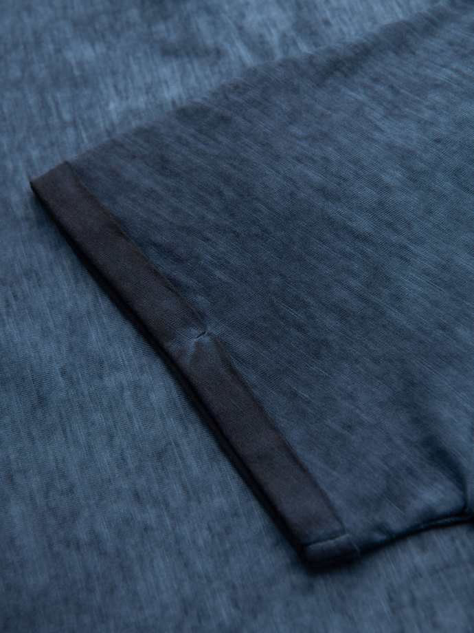 Bawełniany męski t-shirt V-neck z dzianiny z efektem sprania - granatowy V7 OM-TSWT-0242