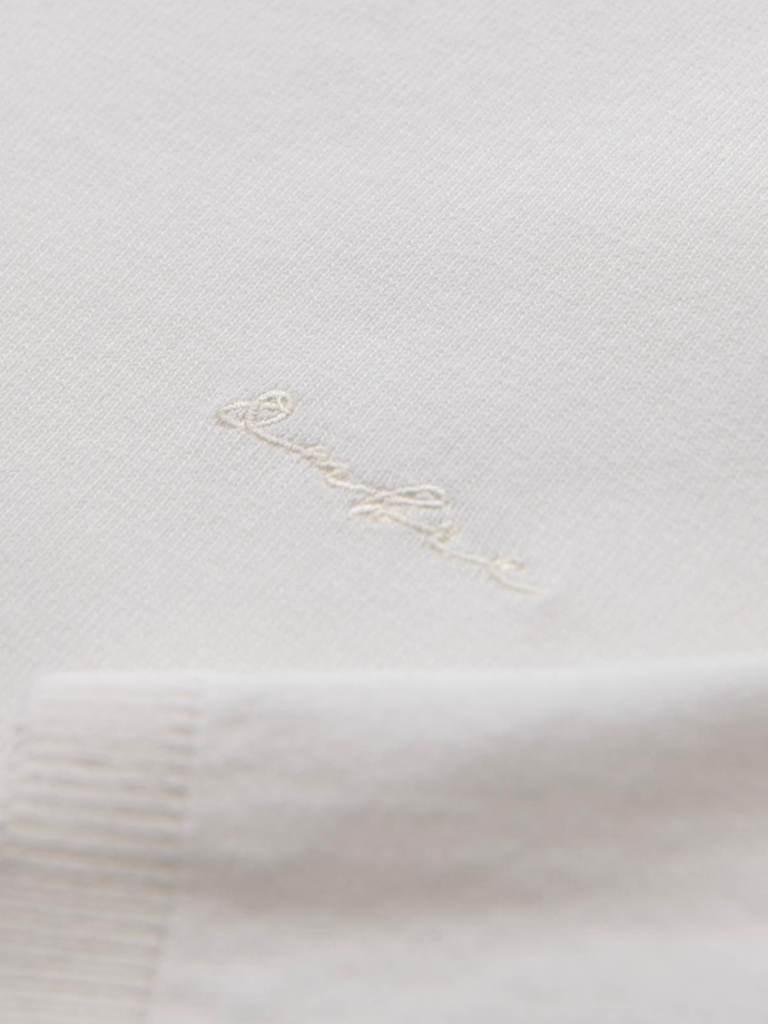 Sweter męski polo z haftem na piersi – biały V2 OM-POLS-0140