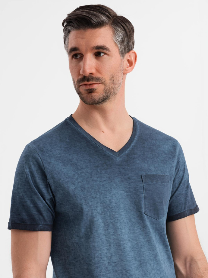 Bawełniany męski t-shirt V-neck z dzianiny z efektem sprania - granatowy V7 OM-TSWT-0242