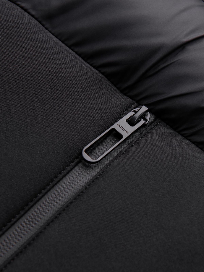 Pikowana męska kurtka z łączonych materiałów z wysokim kołnierzem – czarna V1 OM-JALP-0172