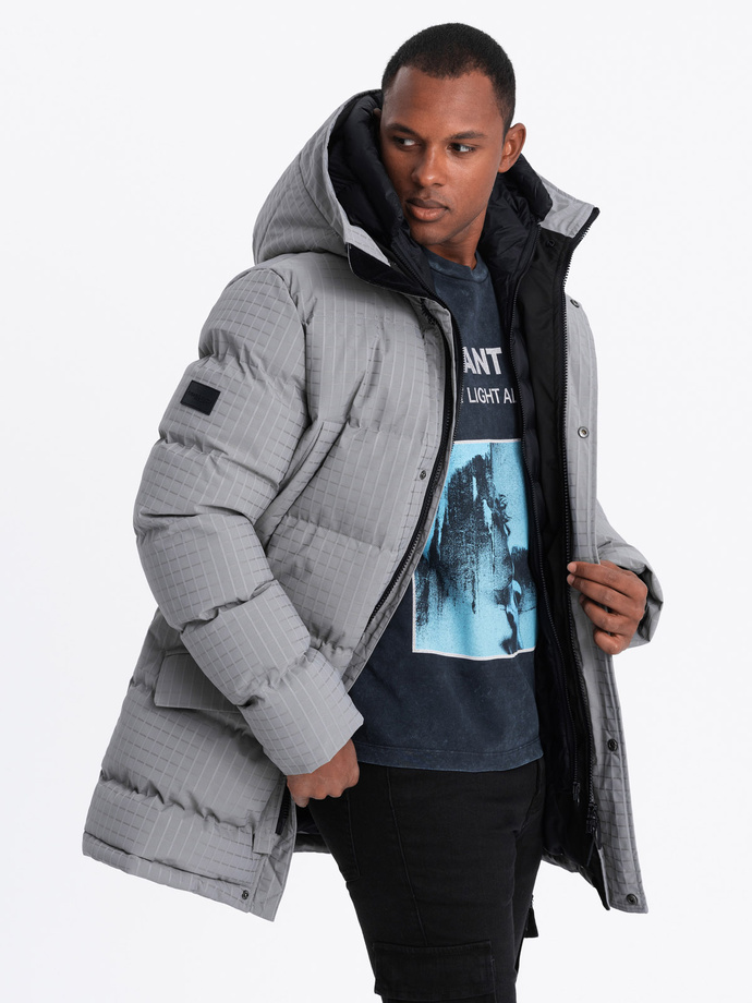 Długa męska kurtka parka ze strukturalnej tkaniny – szara V2 OM-JALJ-0201