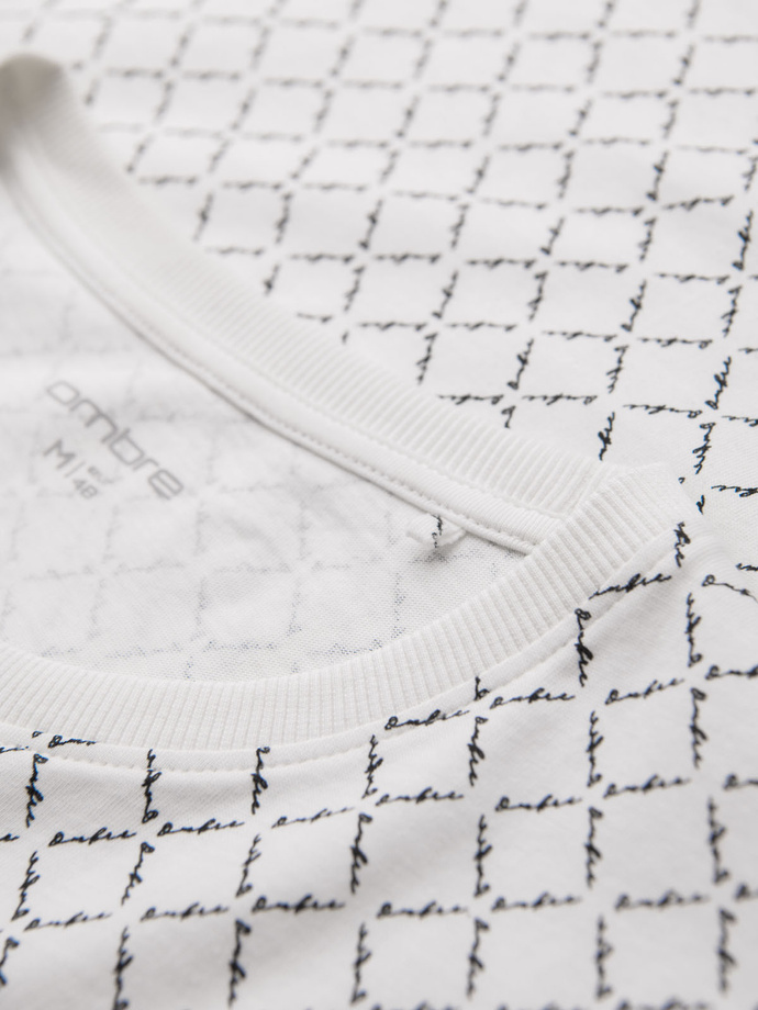 Męska koszulka dzianinowa z nadrukiem full print – biała V3 OM-TSFP-0250