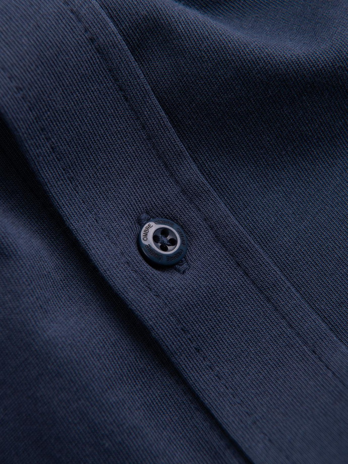Koszula męska bawełniana REGULAR z dzianiny single jersey - granatowa V2 OM-SHCS-0138