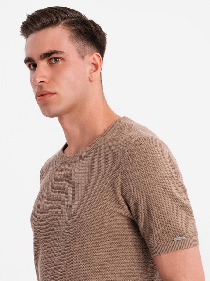 Men's fine-textured knit shirt - light brown V2 OM-TSCT-0244